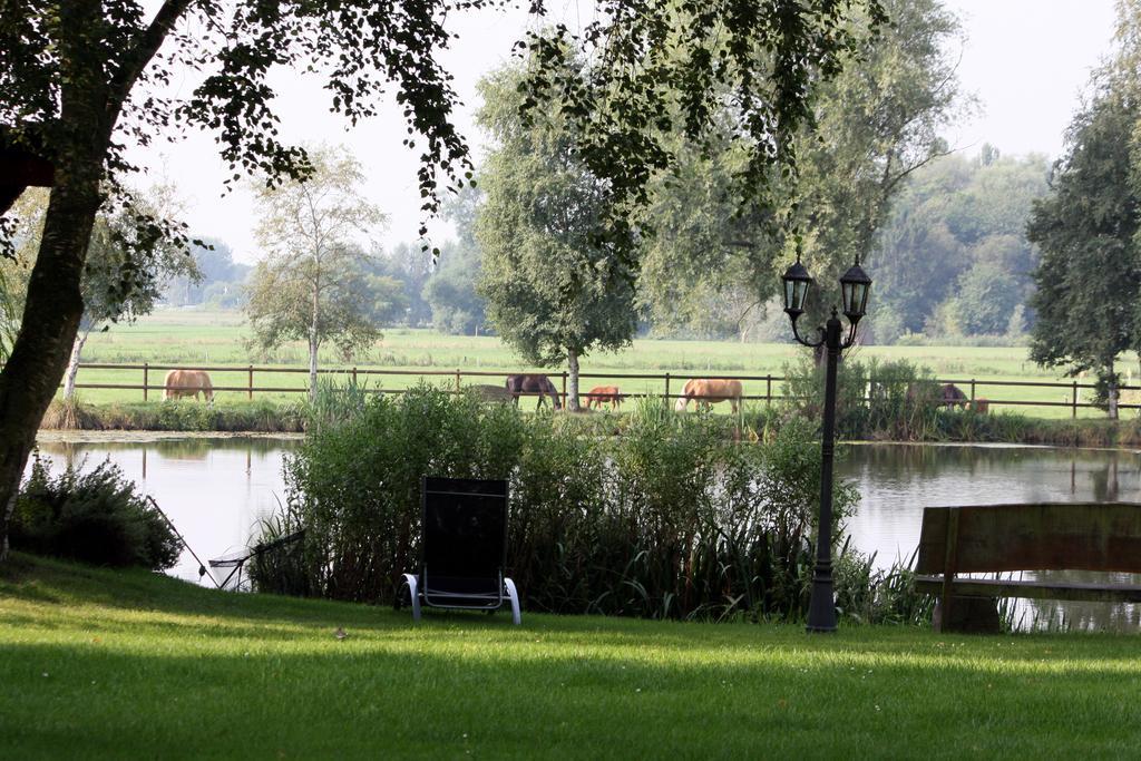 Pension Am Birkensee Detern Buitenkant foto